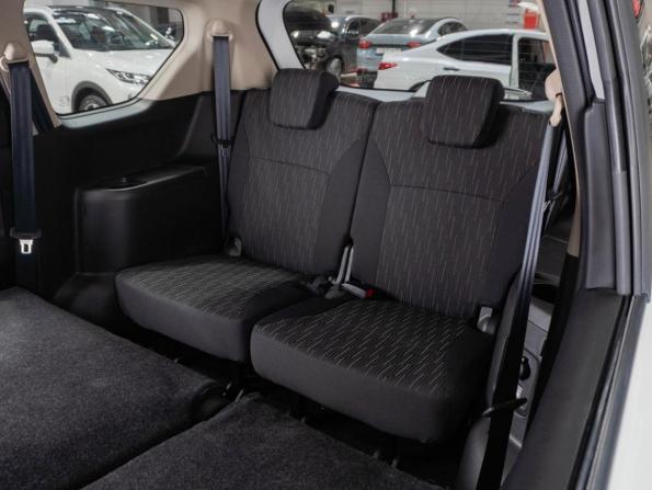 Suzuki Ertiga II с пробегом 2022 года, цена 2 659 000 рублей, 100 км, компактвэн, Автокод Объявления