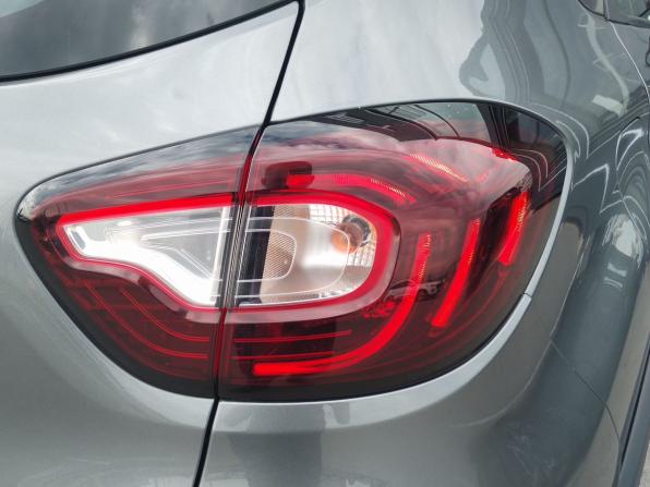 Renault Kaptur I с пробегом 2019 года, цена 1 180 000 рублей, 140404 км, внедорожник, Автокод Объявления
