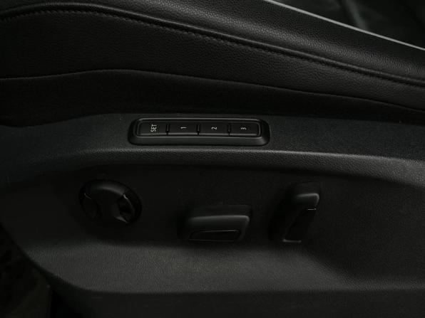 Volkswagen Tiguan II с пробегом 2020 года, цена 3 247 900 рублей, 119650 км, внедорожник, Автокод Объявления