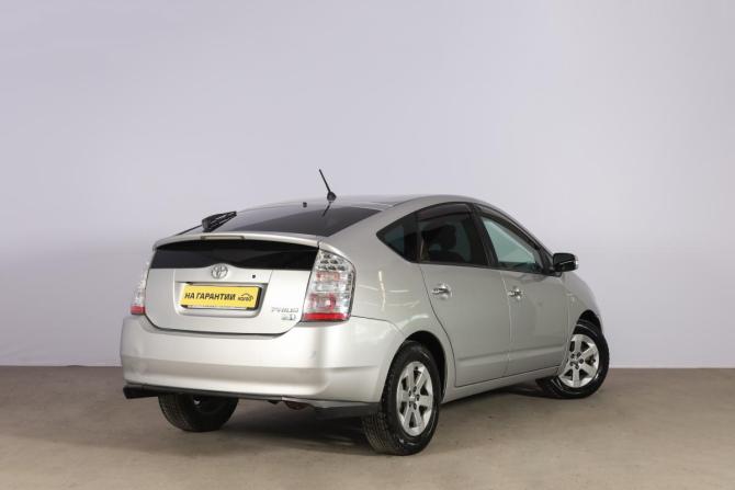 Toyota Prius II Рестайлинг (XW20) с пробегом 2008 года, цена 849 000 рублей, 22132 км, лифтбек, Автокод Объявления