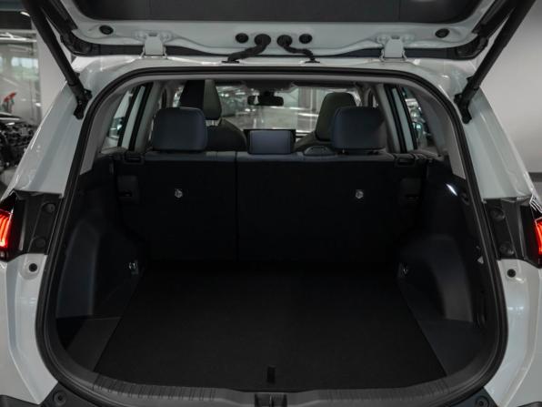 Toyota RAV4 VI (XA60) с пробегом 2026 года, цена 4 050 000 рублей, 17 км, внедорожник, Автокод Объявления