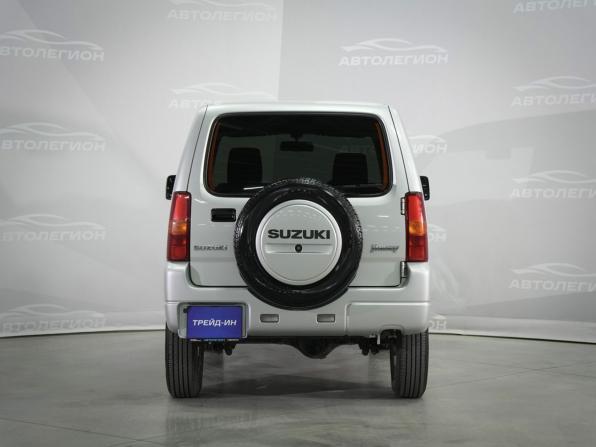 Suzuki Jimny III Рестайлинг 2 с пробегом 2017 года, цена 1 255 000 рублей, 72500 км, внедорожник, Автокод Объявления