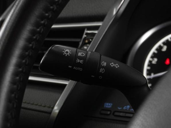 Toyota Camry VIII (XV70) с пробегом 2019 года, цена 2 699 000 рублей, 175479 км, седан, Автокод Объявления