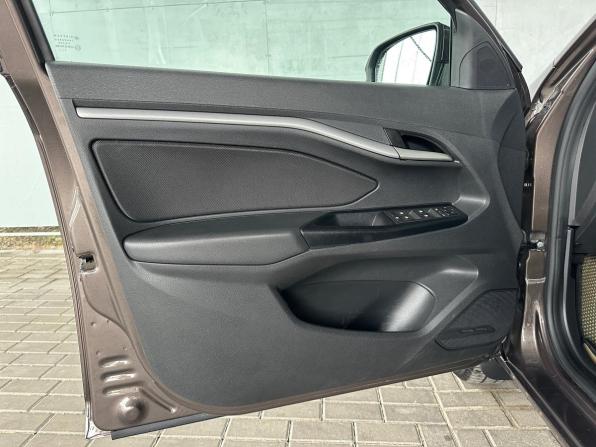 Lada (ВАЗ) Vesta I с пробегом 2021 года, цена 1 250 000 рублей, 59950 км, седан, Автокод Объявления