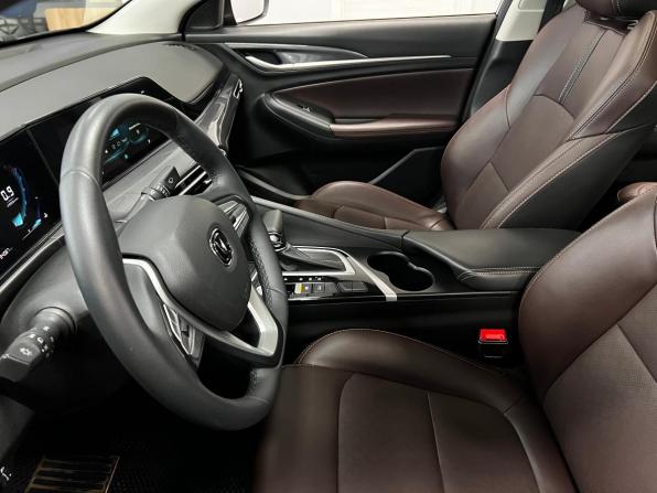 Changan Eado Plus с пробегом 2023 года, цена 1 649 000 рублей, 84062 км, седан, Автокод Объявления