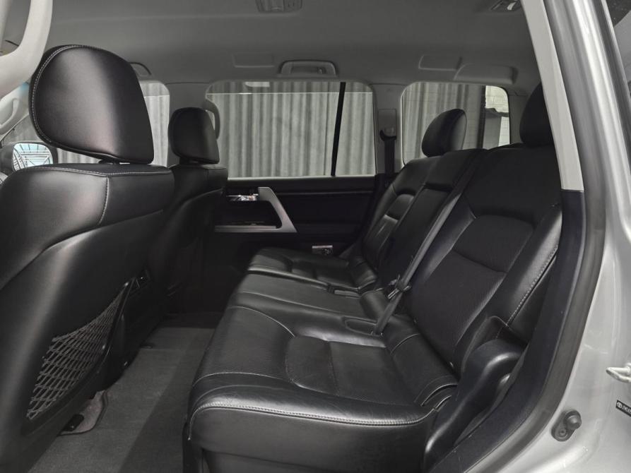 Toyota Land Cruiser 200 Series Рестайлинг 1 Красноярск  - изображение 19