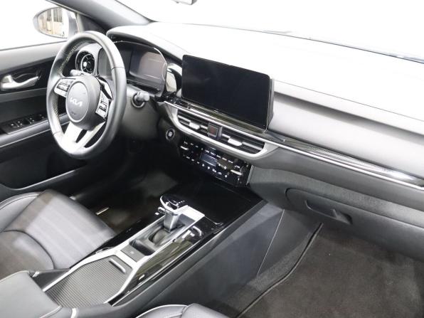 Kia K3 II (China Market) Рестайлинг с пробегом 2023 года, цена 2 150 000 рублей, 28186 км, седан, Автокод Объявления
