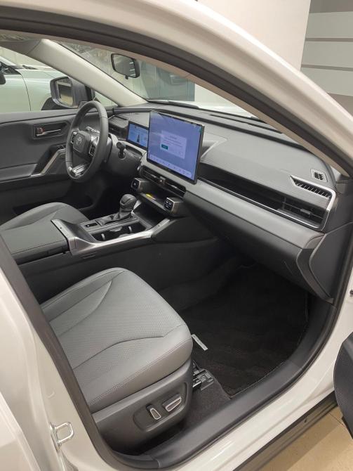 Toyota RAV4 VI (XA60) Челябинск  - изображение 30