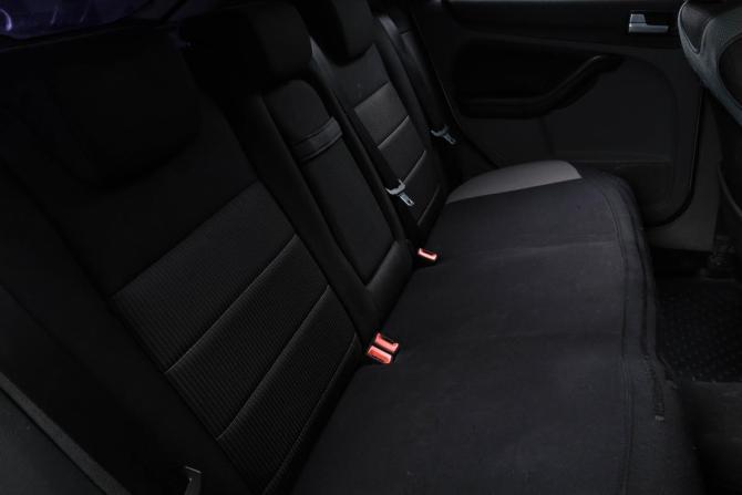 Ford Focus II Рестайлинг с пробегом 2010 года, цена 649 000 рублей, 226249 км, хэтчбек, Автокод Объявления