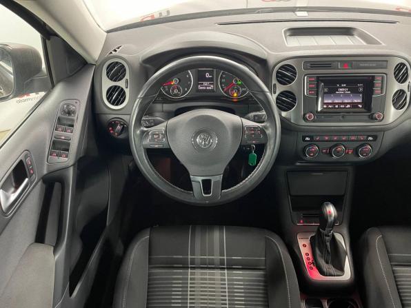 Volkswagen Tiguan I Рестайлинг с пробегом 2015 года, цена 1 699 000 рублей, 128000 км, внедорожник, Автокод Объявления