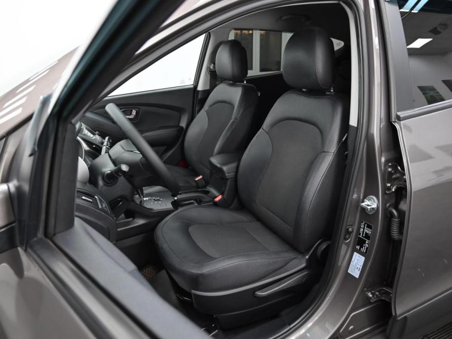 Hyundai ix35 I Рестайлинг Москва  - изображение 12
