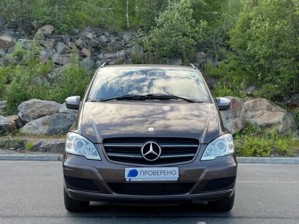 Mercedes-Benz Viano I (W639) Рестайлинг с пробегом 2013 года, цена 2 100 000 рублей, 408437 км, минивэн, Автокод Объявления