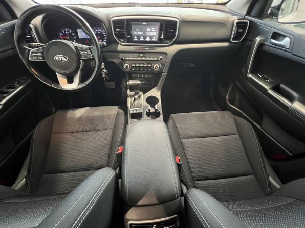 Kia Sportage IV Рестайлинг с пробегом 2018 года, цена 2 184 000 рублей, 83000 км, внедорожник, Автокод Объявления
