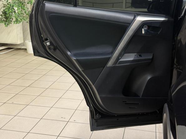 Toyota RAV4 IV (XA40) с пробегом 2013 года, цена 1 590 000 рублей, 151200 км, внедорожник, Автокод Объявления