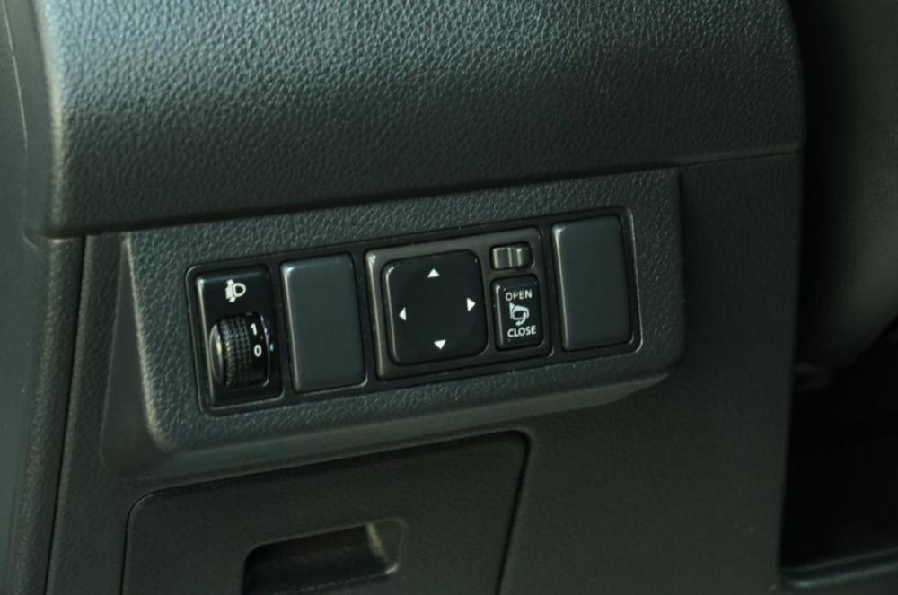 Nissan Tiida I Омск  - изображение 10