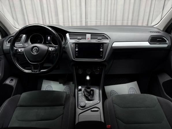 Volkswagen Tiguan II с пробегом 2017 года, цена 2 199 000 рублей, 139440 км, внедорожник, Автокод Объявления