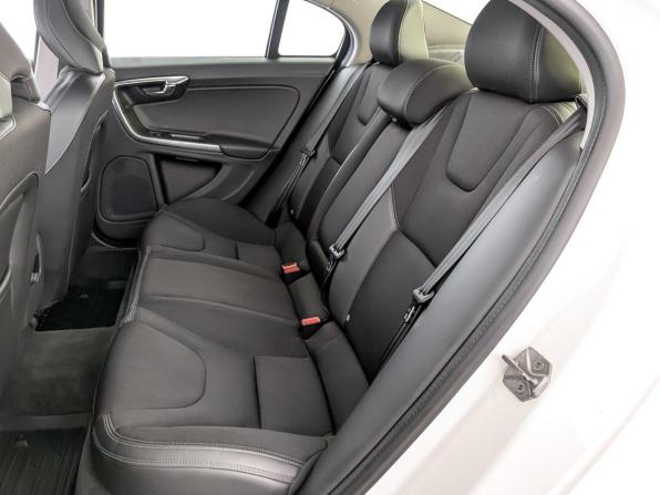Volvo S60 II Рестайлинг с пробегом 2017 года, цена 2 060 000 рублей, 61101 км, седан, Автокод Объявления