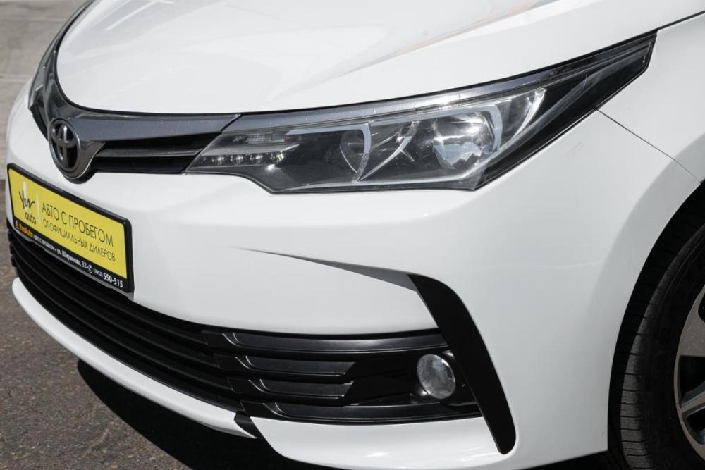 Toyota Corolla XI (E160 E170 E180) Рестайлинг 1 Иркутск  - изображение 3