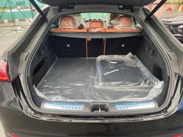 Новый Mercedes-Benz GLC Coupe II (C254) 2026 года, цена 9 800 000 рублей, внедорожник, Автокод Объявления