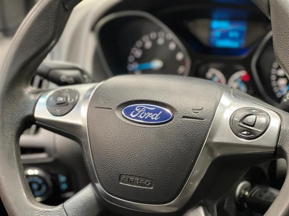Ford Focus III с пробегом 2014 года, цена 715 000 рублей, 239000 км, седан, Автокод Объявления