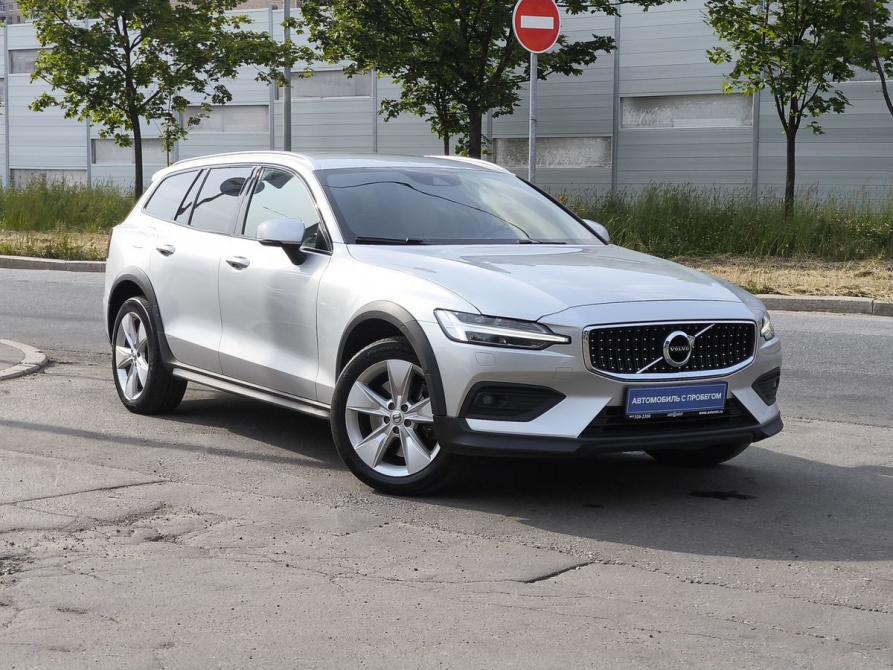 Volvo V60 Cross Country II Санкт-Петербург  - изображение 11