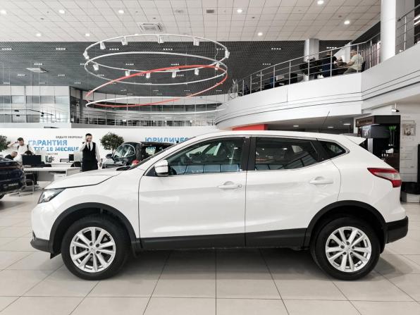 Nissan Qashqai II с пробегом 2015 года, цена 1 550 000 рублей, 145000 км, внедорожник, Автокод Объявления