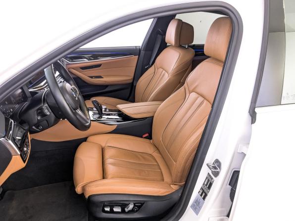 BMW 5 серии VII (G30/G31/G38) Рестайлинг с пробегом 2021 года, цена 4 600 000 рублей, 43290 км, седан, Автокод Объявления