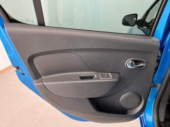 Renault Sandero II с пробегом 2014 года, цена 790 000 рублей, 172009 км, хэтчбек, Автокод Объявления