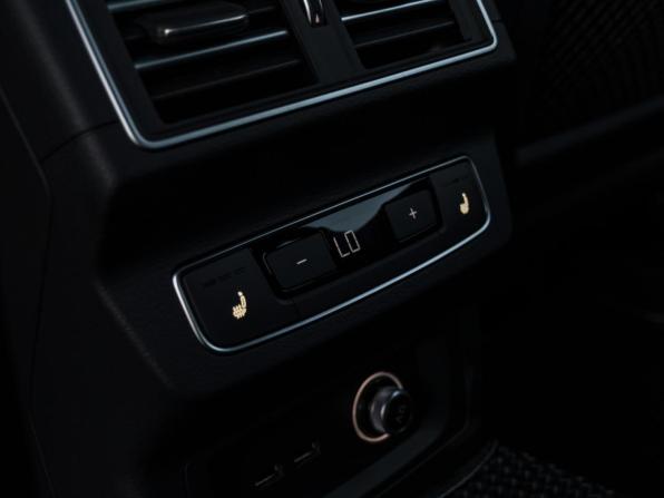 Audi Q5 II (FY) Рестайлинг с пробегом 2025 года, цена 5 690 000 рублей, 9000 км, внедорожник, Автокод Объявления
