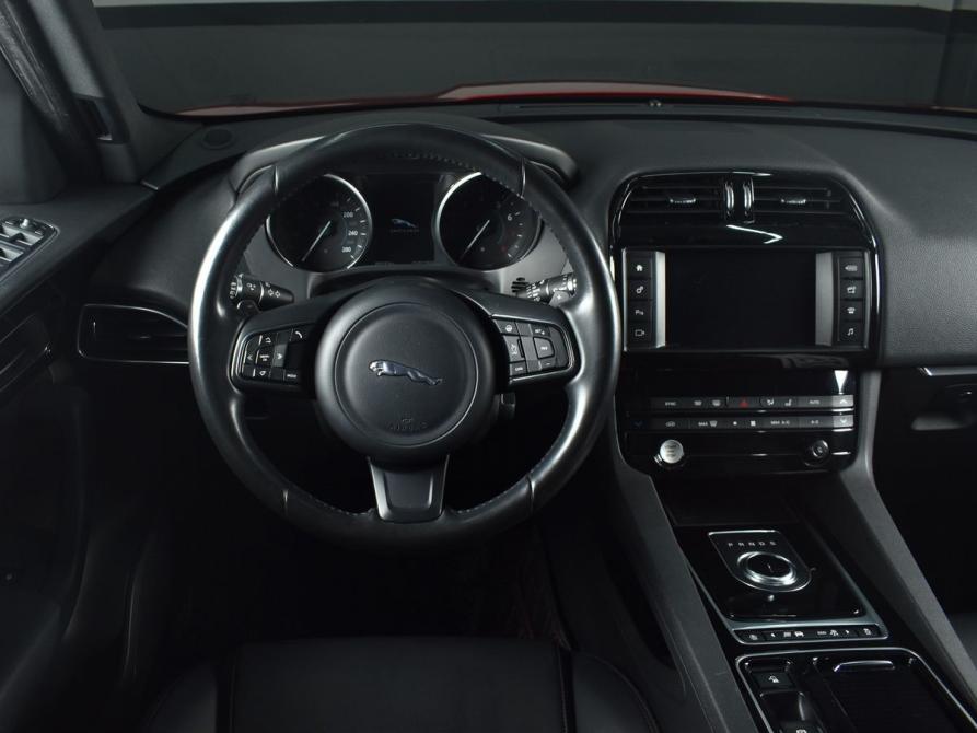 Jaguar F-Pace I Кемерово  - изображение 8