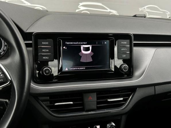 Skoda Rapid II с пробегом 2021 года, цена 1 598 500 рублей, 94940 км, лифтбек, Автокод Объявления