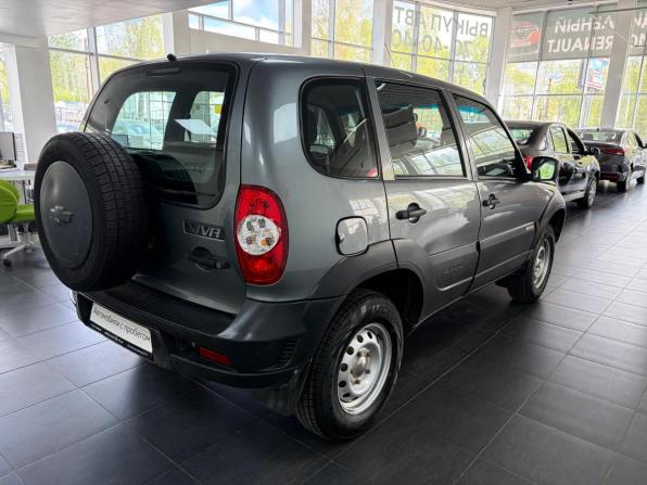 Chevrolet Niva I Рестайлинг с пробегом 2016 года, цена 568 000 рублей, 136566 км, внедорожник, Автокод Объявления