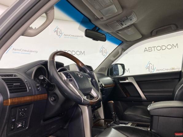 Toyota Land Cruiser Prado 150 Series с пробегом 2010 года, цена 2 369 000 рублей, 362120 км, внедорожник, Автокод Объявления