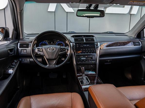 Toyota Camry VII (XV50) Рестайлинг с пробегом 2016 года, цена 2 155 000 рублей, 210632 км, седан, Автокод Объявления