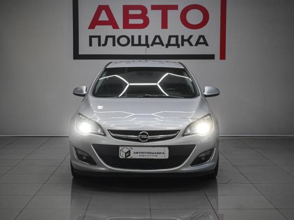 Opel Astra J Рестайлинг с пробегом 2012 года, цена 729 000 рублей, 192027 км, седан, Автокод Объявления