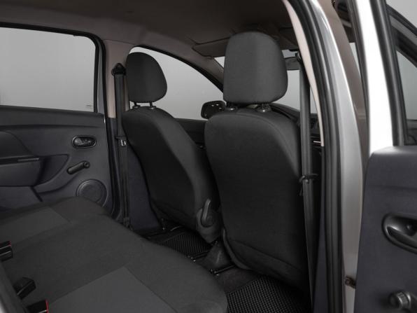 Renault Logan II Рестайлинг с пробегом 2020 года, цена 1 020 000 рублей, 29100 км, седан, Автокод Объявления