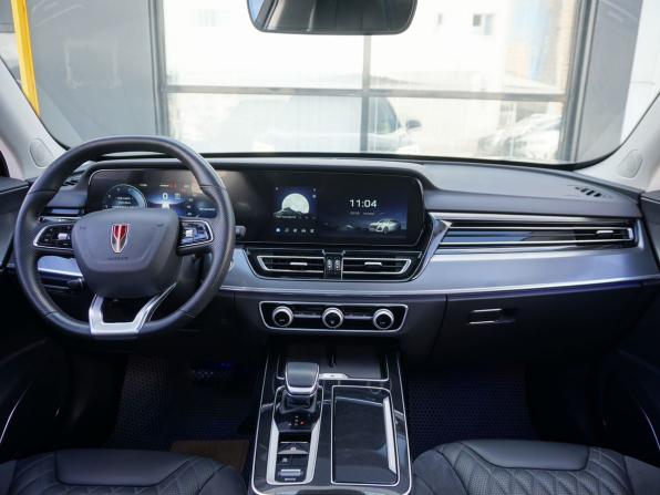Hongqi HS5 I Рестайлинг с пробегом 2024 года, цена 3 400 000 рублей, 17265 км, внедорожник, Автокод Объявления