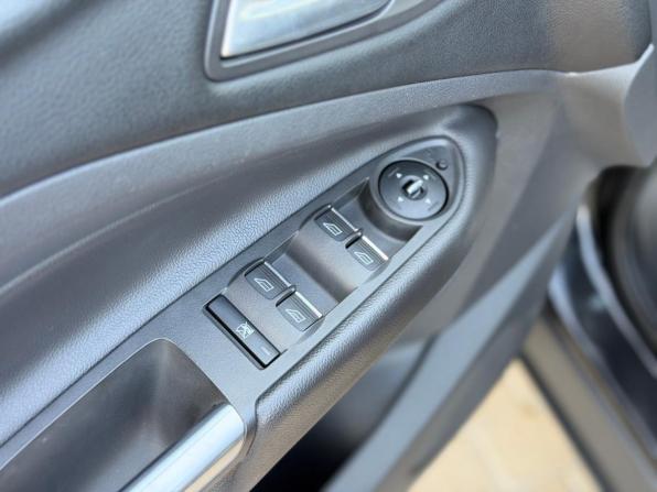 Ford Kuga II с пробегом 2014 года, цена 1 164 000 рублей, 157848 км, внедорожник, Автокод Объявления