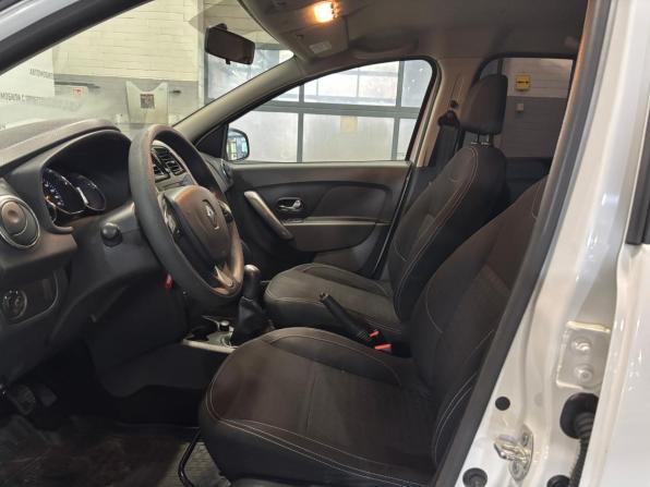 Renault Logan II с пробегом 2014 года, цена 649 000 рублей, 158859 км, седан, Автокод Объявления