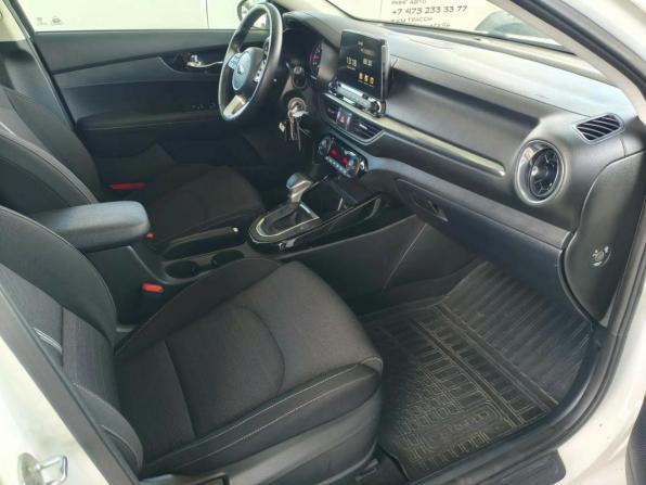 Kia Cerato IV с пробегом 2021 года, цена 1 945 000 рублей, 91461 км, седан, Автокод Объявления