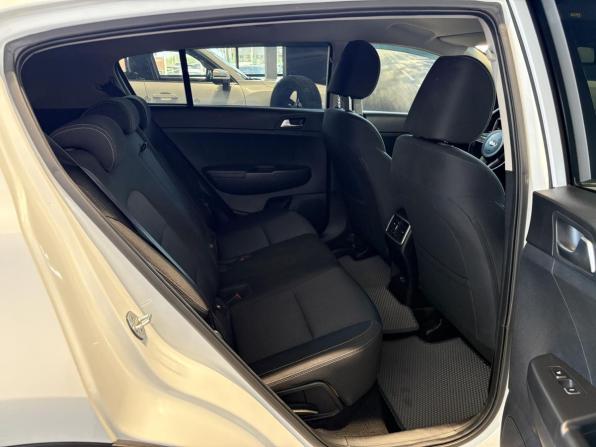 Kia Sportage IV Рестайлинг с пробегом 2019 года, цена 2 449 000 рублей, 80077 км, внедорожник, Автокод Объявления