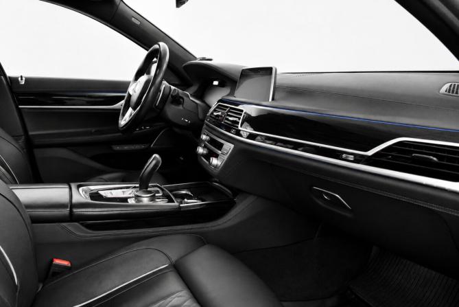 BMW 7 серии VI (G11/G12) Рестайлинг с пробегом 2020 года, цена 4 735 000 рублей, 187580 км, седан, Автокод Объявления