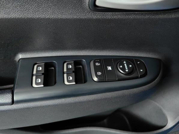 Kia Rio IV с пробегом 2019 года, цена 1 349 000 рублей, 159015 км, хэтчбек, Автокод Объявления