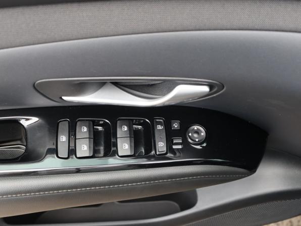 Hyundai Tucson IV с пробегом 2023 года, цена 3 499 000 рублей, 39551 км, внедорожник, Автокод Объявления