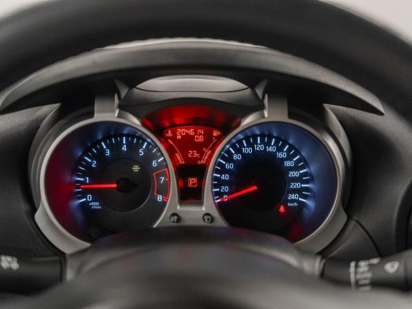 Nissan Juke I с пробегом 2011 года, цена 1 105 000 рублей, 204614 км, внедорожник, Автокод Объявления