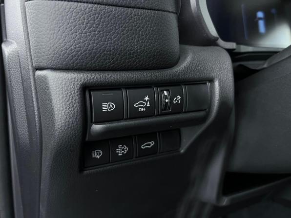 Toyota Land Cruiser Prado 250 Series с пробегом 2024 года, цена 9 999 000 рублей, 18726 км, внедорожник, Автокод Объявления