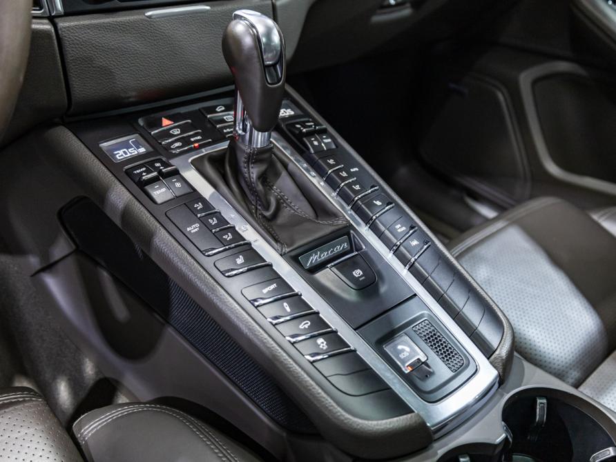 Porsche Macan I Санкт-Петербург  - изображение 22