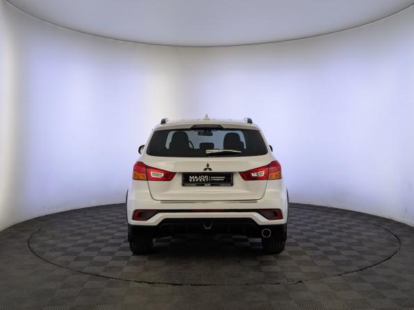 Mitsubishi ASX I Рестайлинг 2 с пробегом 2018 года, цена 1 770 000 рублей, 124382 км, внедорожник, Автокод Объявления