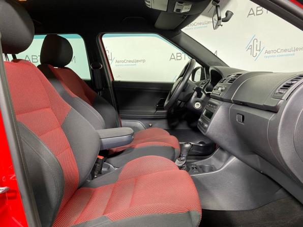 Skoda Fabia II Рестайлинг с пробегом 2013 года, цена 808 000 рублей, 166546 км, хэтчбек, Автокод Объявления