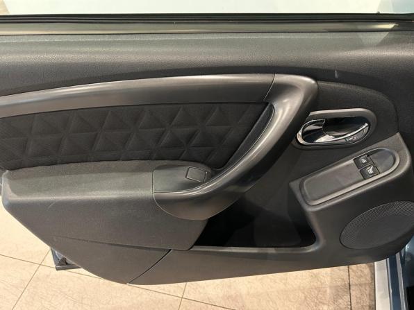 Renault Duster I Рестайлинг с пробегом 2016 года, цена 879 000 рублей, 246510 км, внедорожник, Автокод Объявления